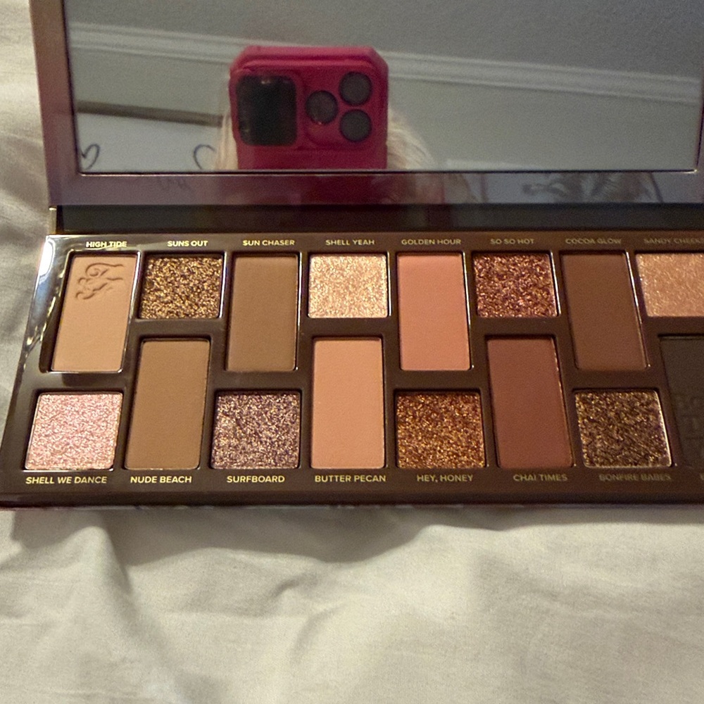 Too Faced Born This Way Palette with Warm Tones - Picture 2 of 5